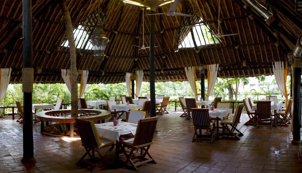 Mangro Hotel Praia de Diani Exterior foto